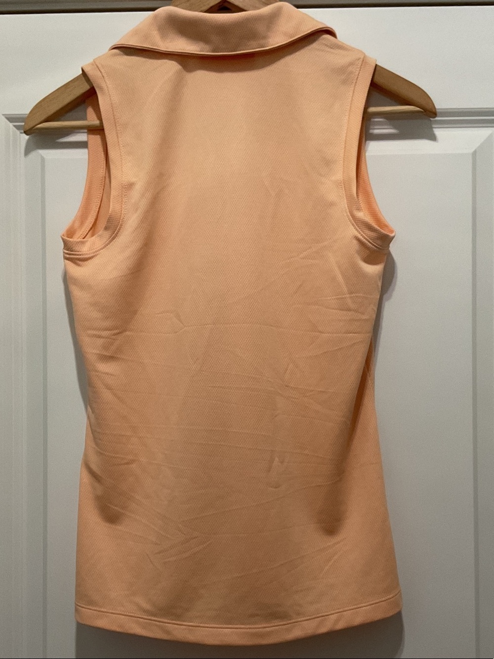 Walter Hagen Peach Top with Multicolor Floral Skort - Picture 4 of 8